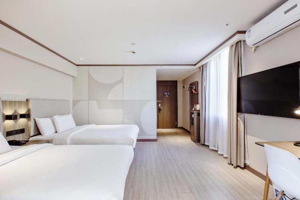 Hotel Hanting Lujiazui Dongnan Road 2*
